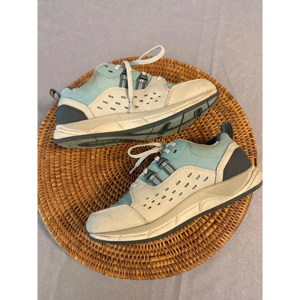 LL Bean Trail Model Waterproof Hiking Shoes Light Blue Grey Womens Low Top‎